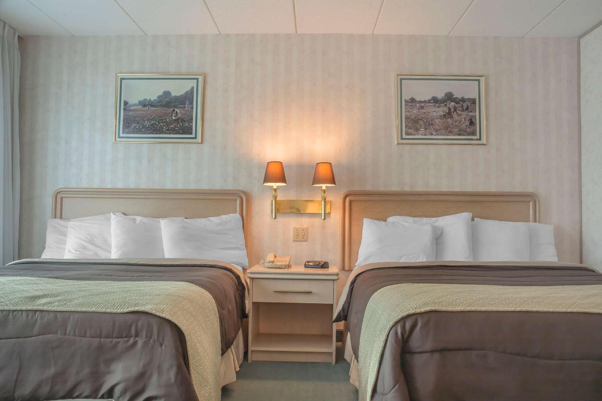 Rodeway Inn Fallsview Niagarawatervallen Buitenkant foto