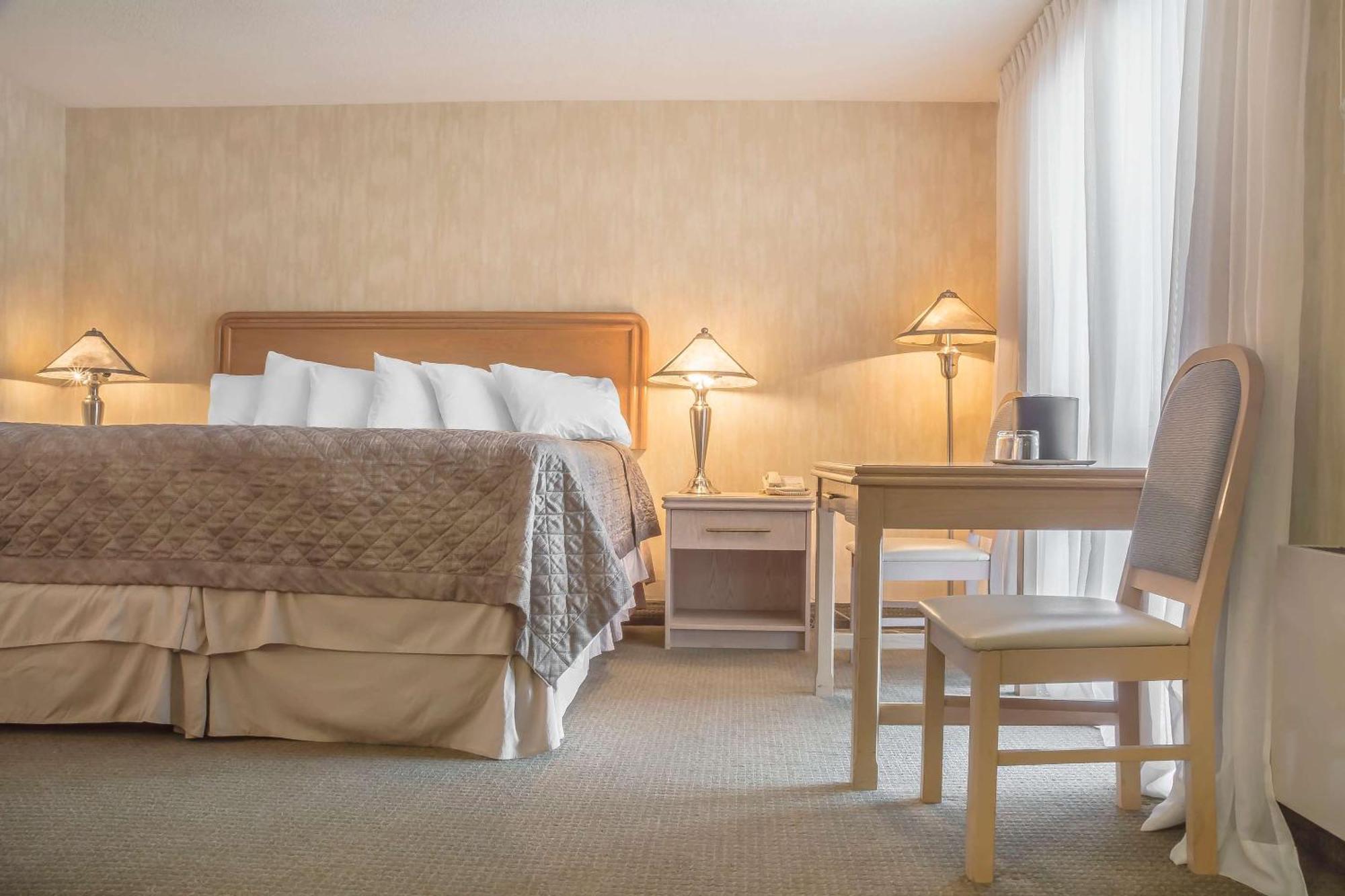 Rodeway Inn Fallsview Niagarawatervallen Buitenkant foto