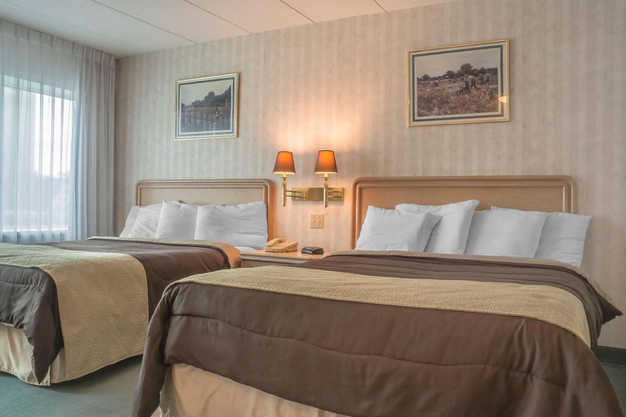 Rodeway Inn Fallsview Niagarawatervallen Buitenkant foto